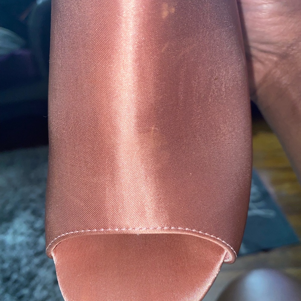 Pink Heels - Picture 5 of 5